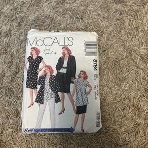 McCall's Sewing Pattern 3784